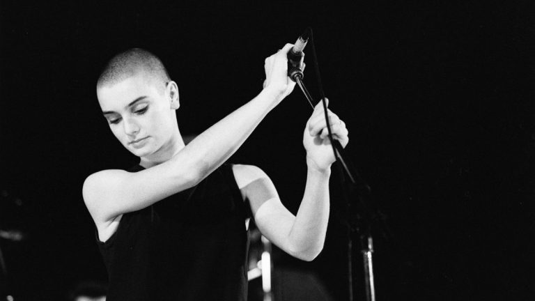 Sinéad O’Connor tendrá su biopic: la historia de una voz que incomodó al poder