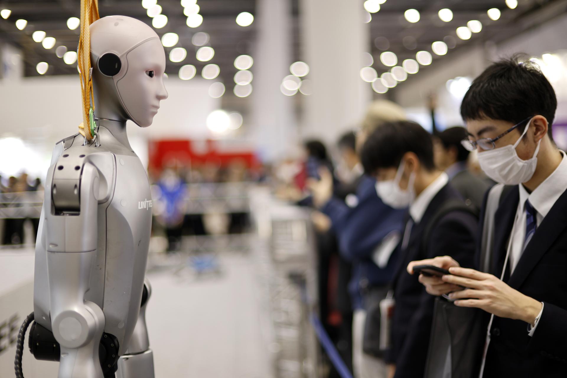 Tokio imagina el trabajo del mañana: robots toman protagonismo en la feria IREX 2025
